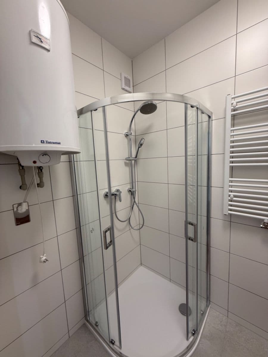 Prenájom bytu 2-izbový 45 m², Myslbekova, Ostrava, Moravskoslezský kraj Prenájom bytu 2-izbový 45 m², Myslbekova, Ostrava, Moravskoslezský kraj