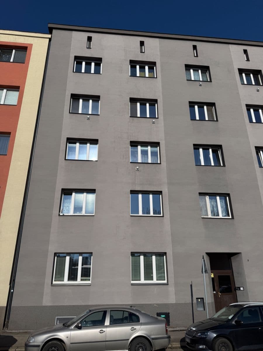 Prenájom bytu 2-izbový 45 m², Myslbekova, Ostrava, Moravskoslezský kraj Prenájom bytu 2-izbový 45 m², Myslbekova, Ostrava, Moravskoslezský kraj
