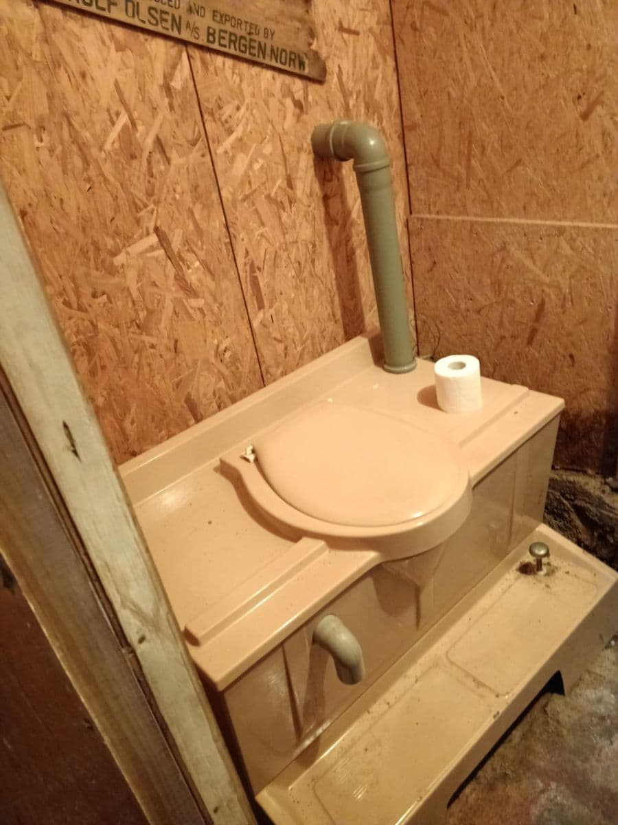 Predaj rekreačného objektu 35 m², pozemek 120 m², Na babách, Petrov, Středočeský kraj Predaj rekreačného objektu 35 m², pozemek 120 m², Na babách, Petrov, Středočeský kraj