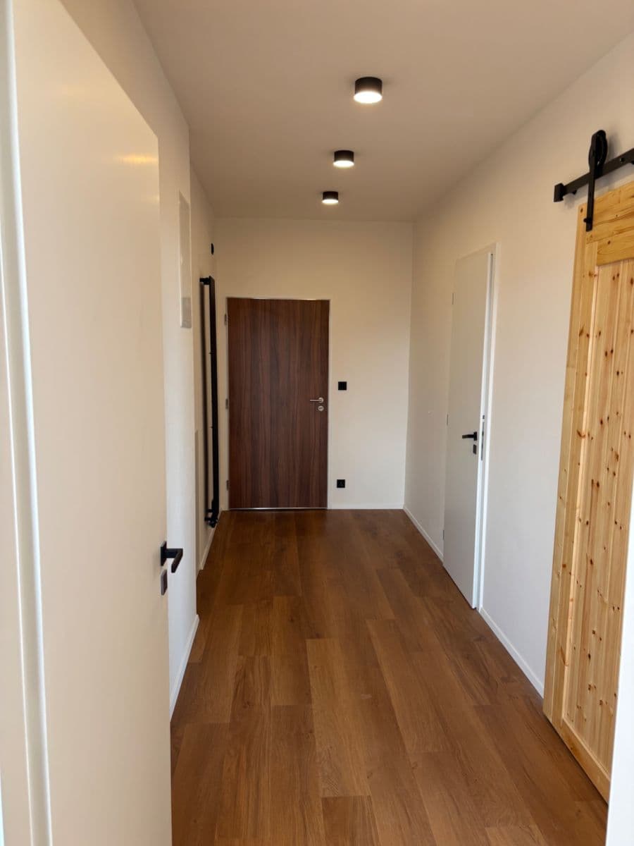 Prenájom bytu 2-izbový 56 m², Na Farkáně Ⅲ, Praha, Praha Prenájom bytu 2-izbový 56 m², Na Farkáně Ⅲ, Praha, Praha