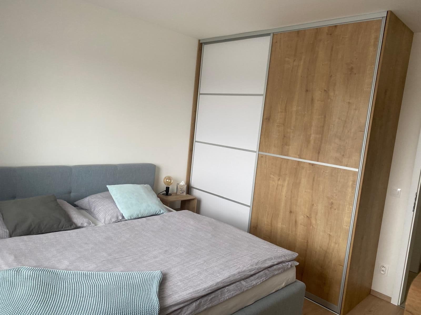 Prenájom bytu 3-izbový 74 m², Strnadových, Praha, Praha Prenájom bytu 3-izbový 74 m², Strnadových, Praha, Praha