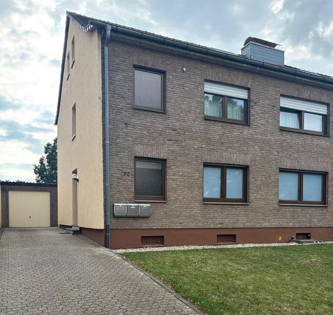 Predaj domu 190 m², pozemek 350 m², Bedburg, Severné Porýnie - Westfálsko Predaj domu 190 m², pozemek 350 m², Bedburg, Severné Porýnie - Westfálsko
