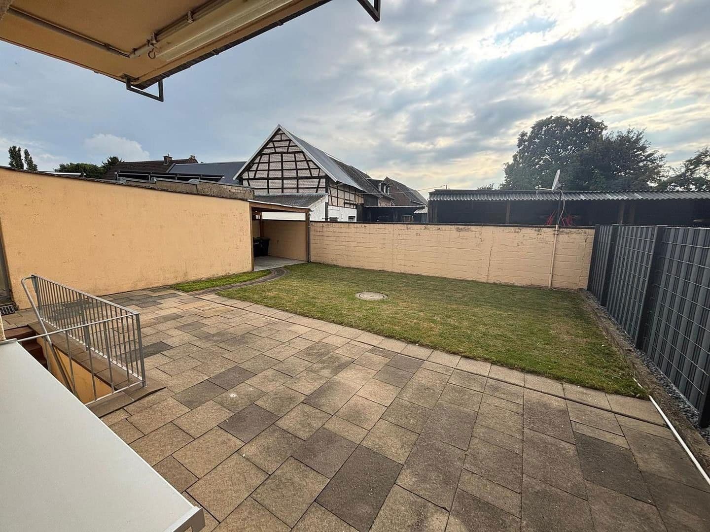 Predaj domu 190 m², pozemek 350 m², Bedburg, Severné Porýnie - Westfálsko Predaj domu 190 m², pozemek 350 m², Bedburg, Severné Porýnie - Westfálsko