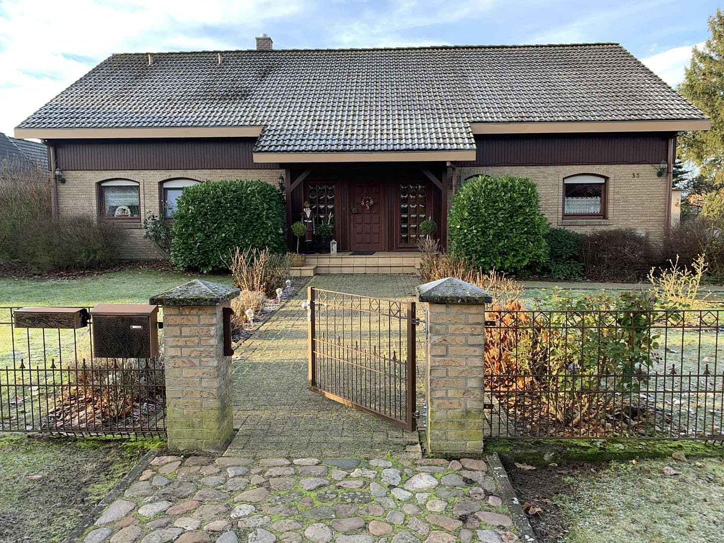 Predaj domu 220 m², pozemek 3.453 m², Arendsee (Altmark), Sasko-Anhaltsko Predaj domu 220 m², pozemek 3.453 m², Arendsee (Altmark), Sasko-Anhaltsko