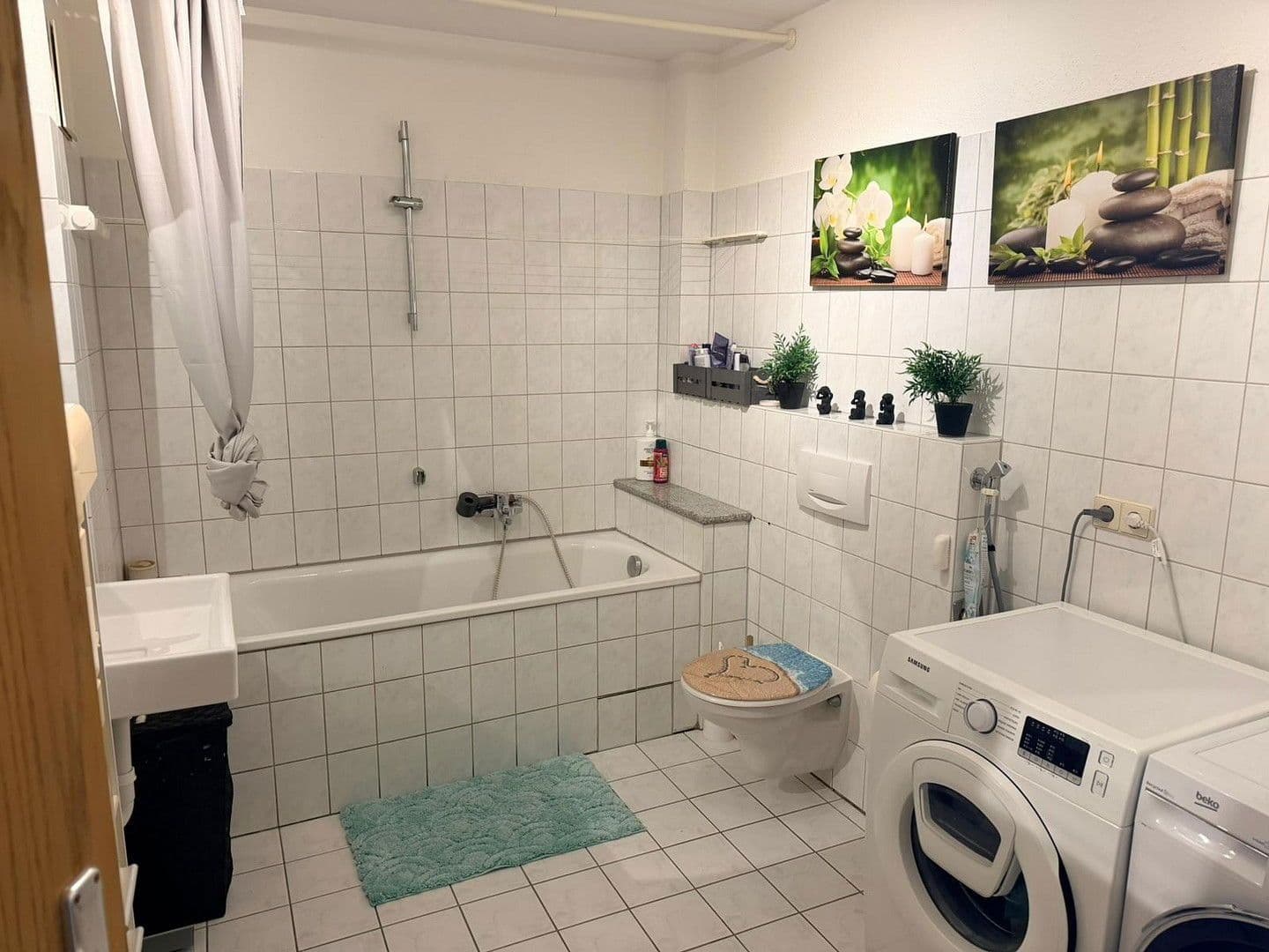 Prenájom bytu 4-izbový 119 m², Weil am Rhein, Bádensko-Wurttembersko Prenájom bytu 4-izbový 119 m², Weil am Rhein, Bádensko-Wurttembersko