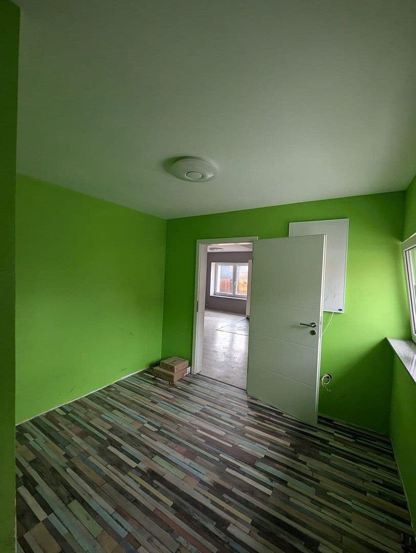 Predaj domu 72 m², pozemek 109 m², Ermstalstraße 32, Münsingen, Bádensko-Wurttembersko Predaj domu 72 m², pozemek 109 m², Ermstalstraße 32, Münsingen, Bádensko-Wurttembersko