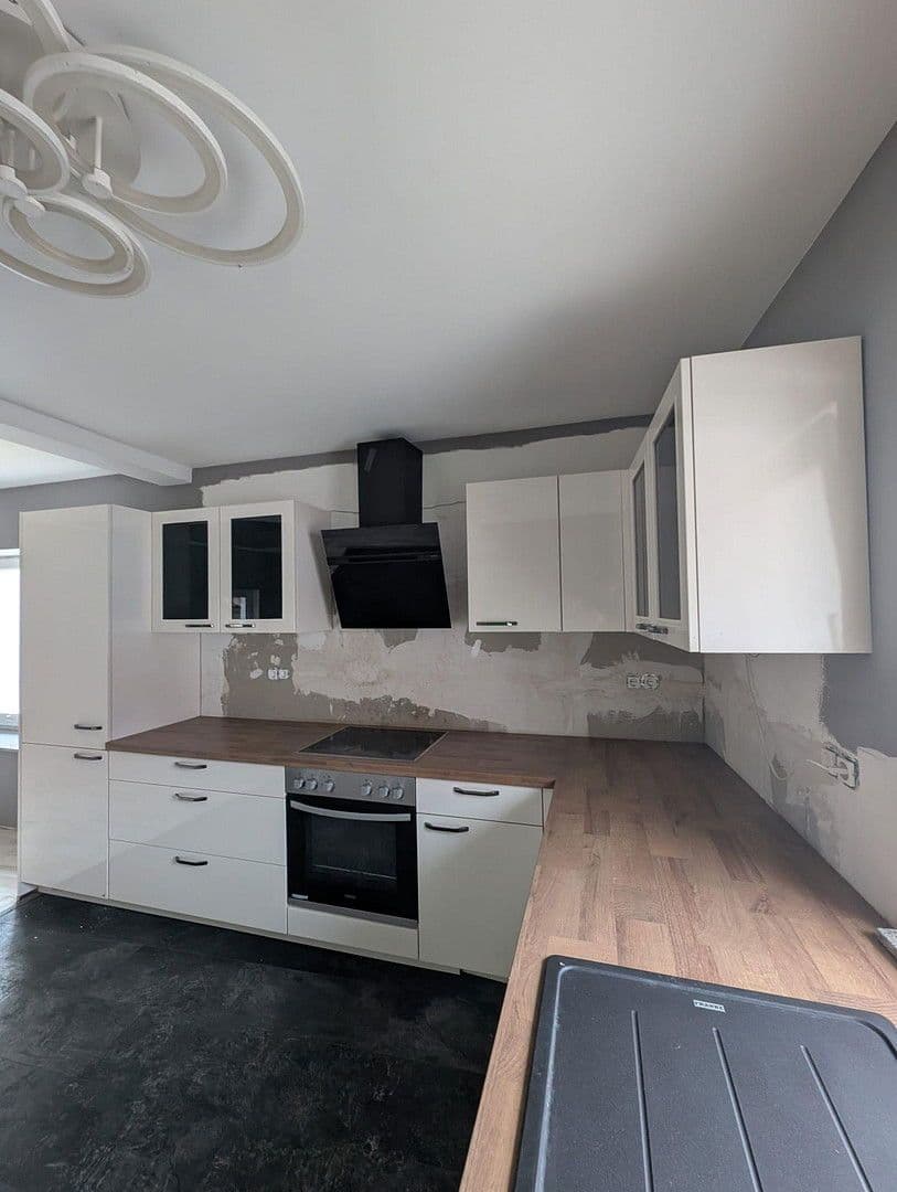 Predaj domu 72 m², pozemek 109 m², Ermstalstraße 32, Münsingen, Bádensko-Wurttembersko Predaj domu 72 m², pozemek 109 m², Ermstalstraße 32, Münsingen, Bádensko-Wurttembersko