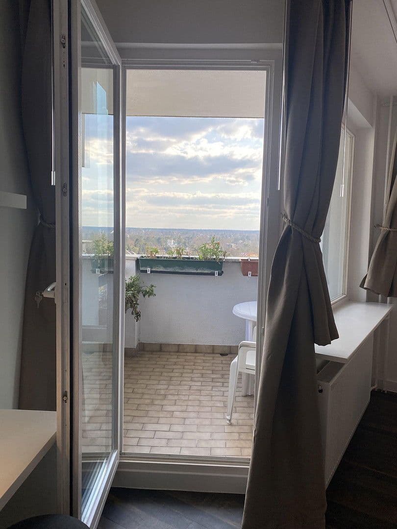 Prenájom bytu 1-izbový 42 m², Hubertusallee 6, Berlin, Berlín Prenájom bytu 1-izbový 42 m², Hubertusallee 6, Berlin, Berlín