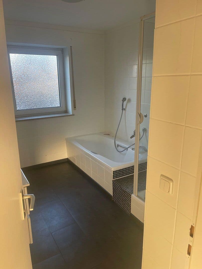 Predaj bytu 3-izbový 118 m², Kapellenfeldstr. 16, München, Bavorsko Predaj bytu 3-izbový 118 m², Kapellenfeldstr. 16, München, Bavorsko