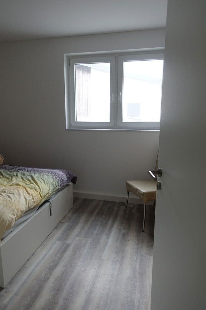 Predaj domu 180 m², pozemek 39.000 m², Hohlensten 3, Buchen (Odenwald), Bádensko-Wurttembersko Predaj domu 180 m², pozemek 39.000 m², Hohlensten 3, Buchen (Odenwald), Bádensko-Wurttembersko