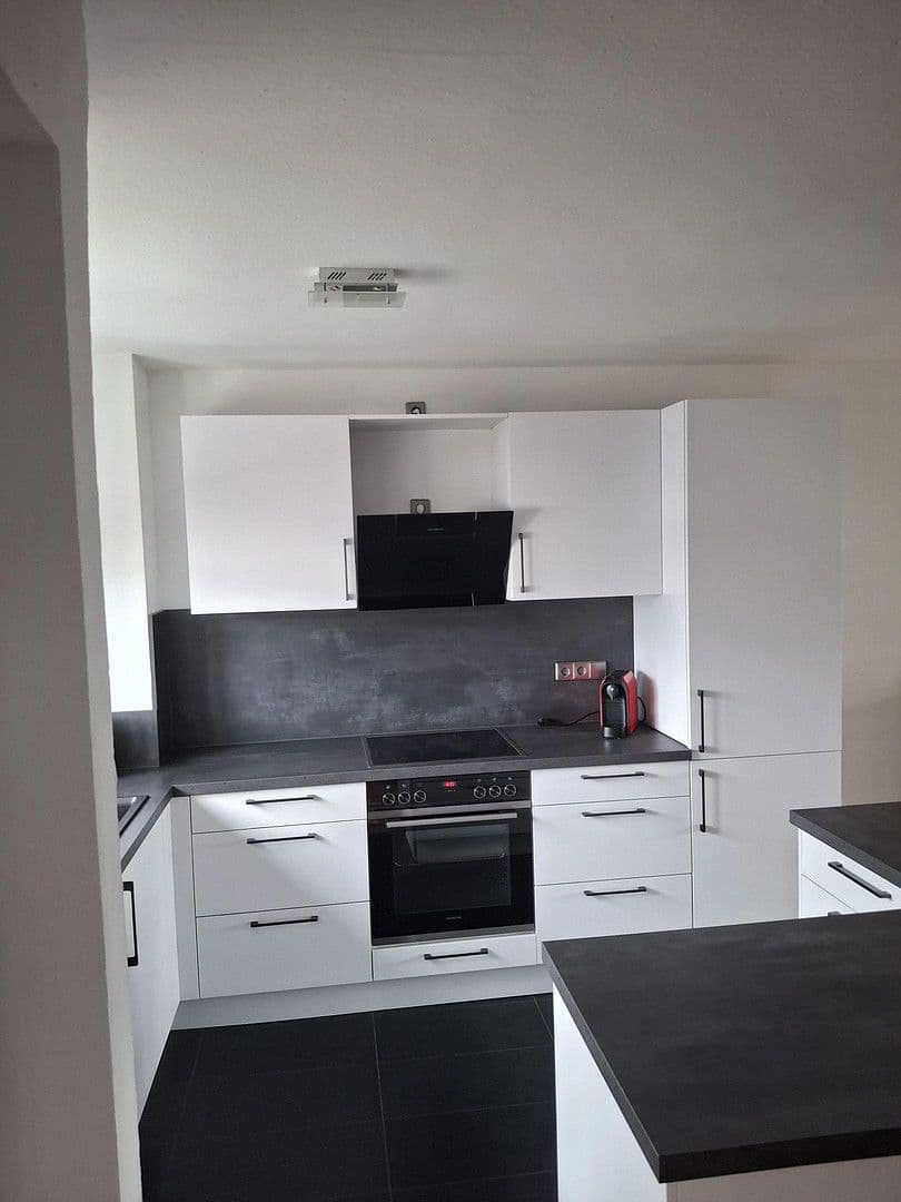 Predaj bytu 3-izbový 78 m², Böblingen, Bádensko-Wurttembersko Predaj bytu 3-izbový 78 m², Böblingen, Bádensko-Wurttembersko