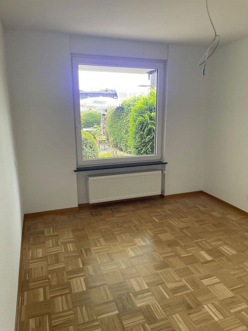 Prenájom bytu 2-izbový 63 m², Schillerstraße 21, Weil der Stadt, Bádensko-Wurttembersko Prenájom bytu 2-izbový 63 m², Schillerstraße 21, Weil der Stadt, Bádensko-Wurttembersko
