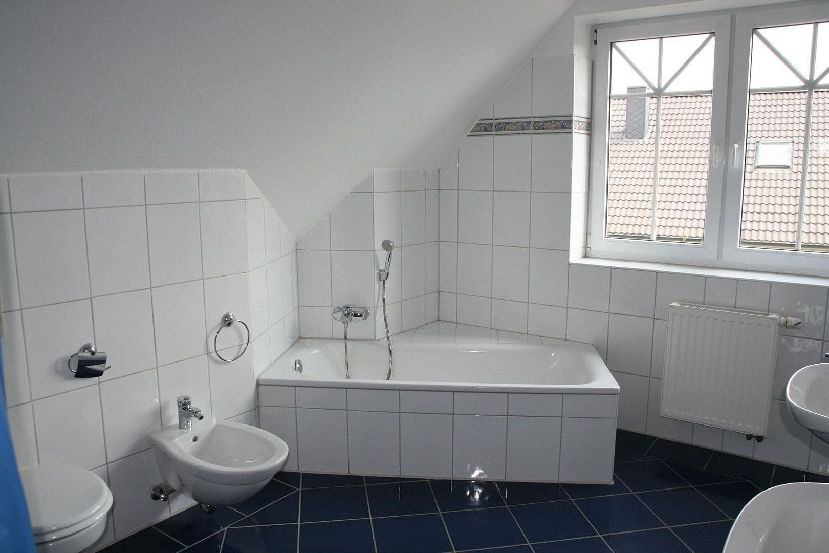 Prenájom domu 130 m², pozemek 426 m², Schneverdingen, Dolné Sasko Prenájom domu 130 m², pozemek 426 m², Schneverdingen, Dolné Sasko