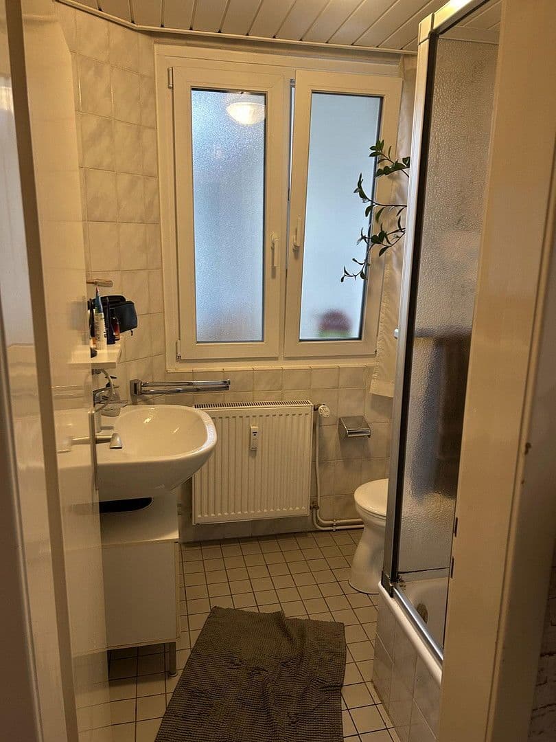 Prenájom bytu 2-izbový 60 m², Wiesenstr. 52, Essen-Südviertel, Severné Porýnie - Westfálsko Prenájom bytu 2-izbový 60 m², Wiesenstr. 52, Essen-Südviertel, Severné Porýnie - Westfálsko