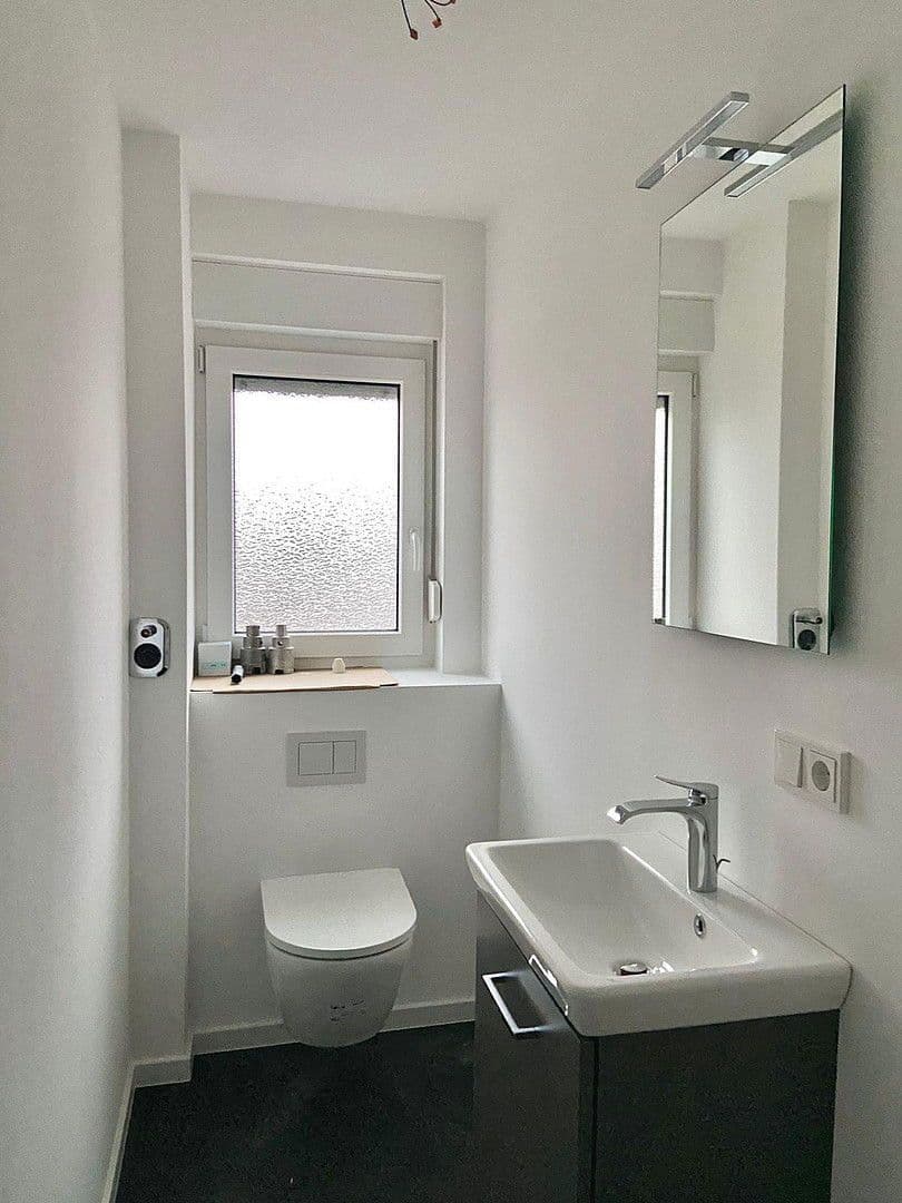 Prenájom bytu 14 m², Alte Frankfurter Strasse, 26, Mannheim, Bádensko-Wurttembersko Prenájom bytu 14 m², Alte Frankfurter Strasse, 26, Mannheim, Bádensko-Wurttembersko