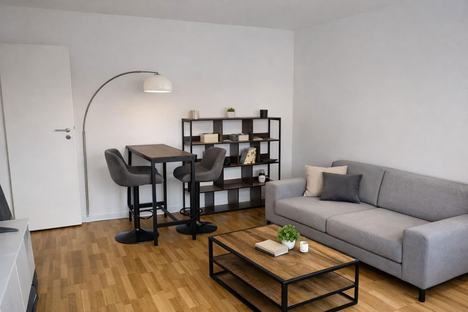 Predaj bytu 2-izbový 53 m², Frankfurt, Hesensko Predaj bytu 2-izbový 53 m², Frankfurt, Hesensko