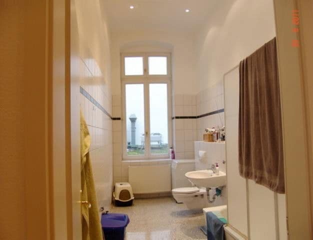 Predaj bytu 2-izbový 66 m², Chausseestr. 9, Berlin, Berlín Predaj bytu 2-izbový 66 m², Chausseestr. 9, Berlin, Berlín