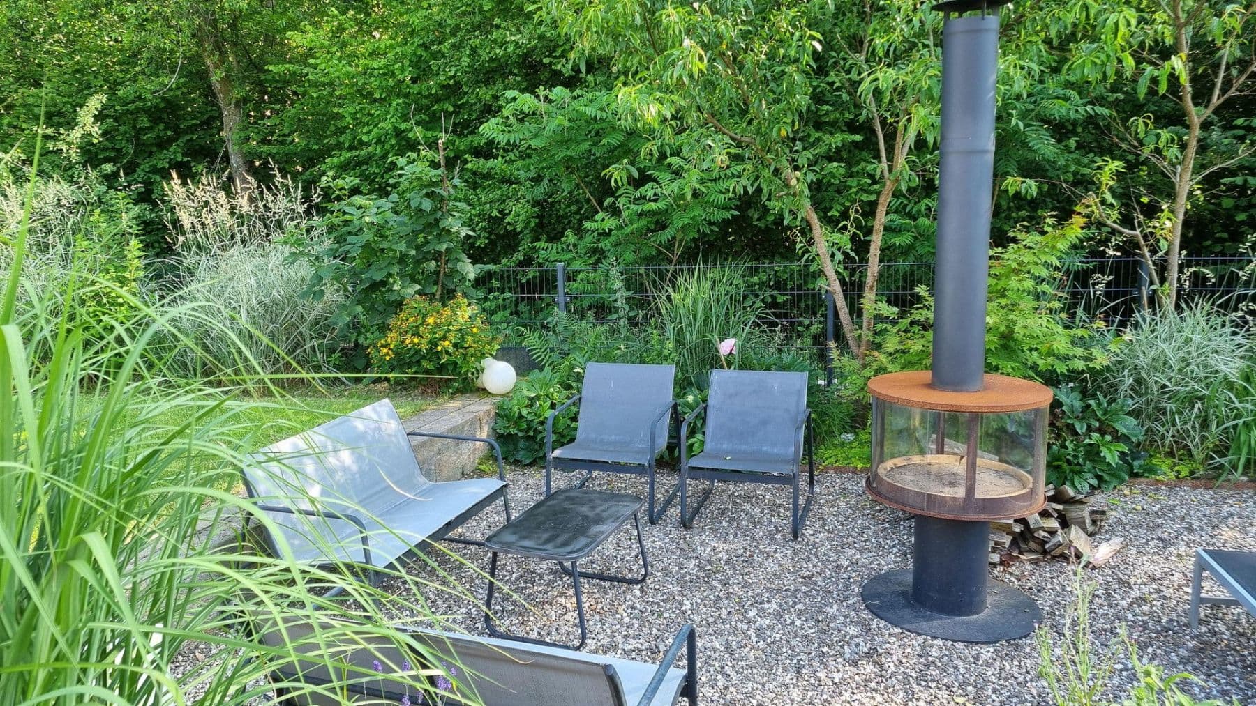 Predaj domu 196 m², pozemek 556 m², Nümbrecht, Severné Porýnie - Westfálsko Predaj domu 196 m², pozemek 556 m², Nümbrecht, Severné Porýnie - Westfálsko