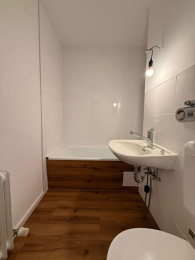 Prenájom bytu 2-izbový 60 m², Marburg, Hesensko Prenájom bytu 2-izbový 60 m², Marburg, Hesensko