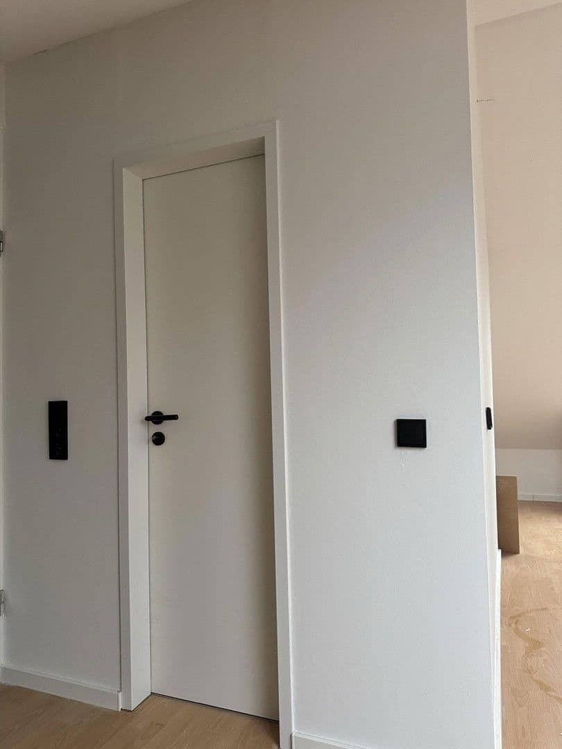 Prenájom bytu 3-izbový 100 m², Horbacherstraße 333, Aachen, Severné Porýnie - Westfálsko Prenájom bytu 3-izbový 100 m², Horbacherstraße 333, Aachen, Severné Porýnie - Westfálsko