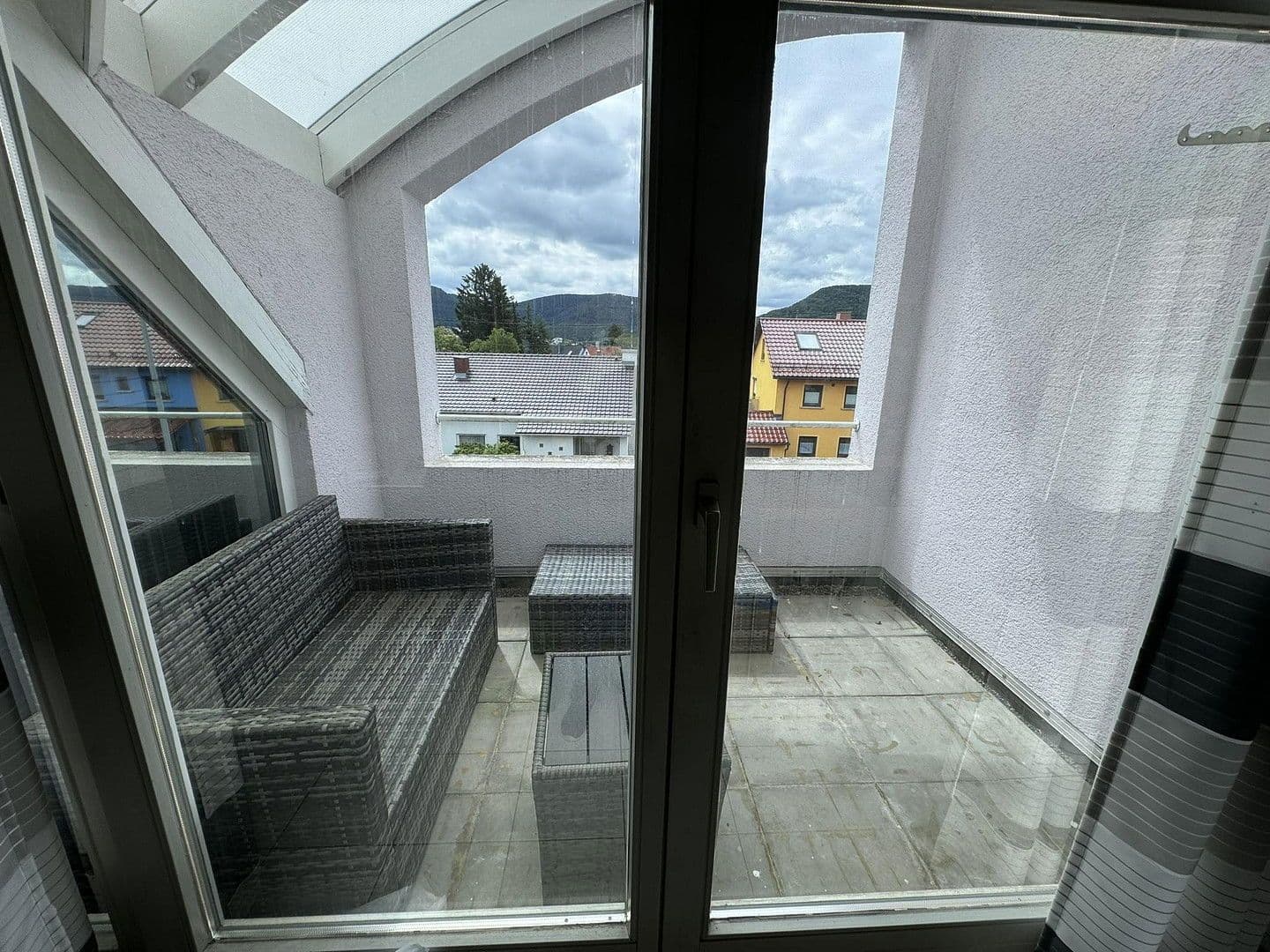 Prenájom bytu 2-izbový 45 m², Eningen unter Achalm, Bádensko-Wurttembersko Prenájom bytu 2-izbový 45 m², Eningen unter Achalm, Bádensko-Wurttembersko