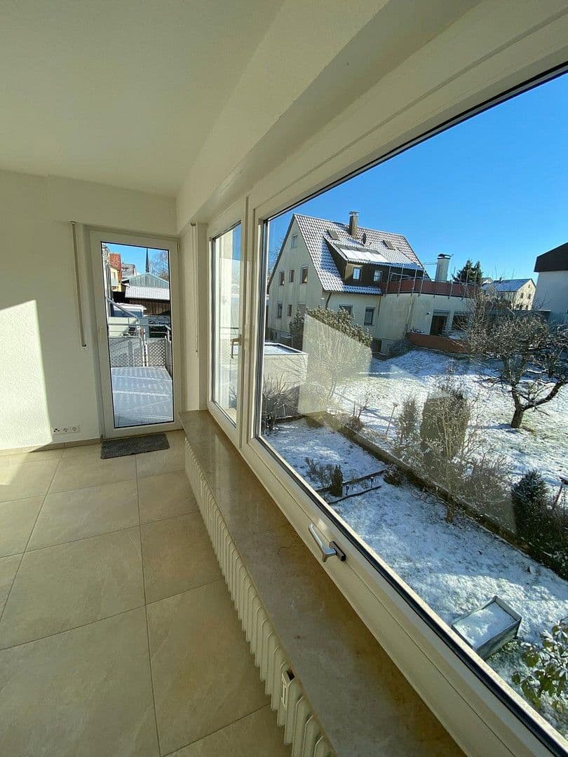 Prenájom bytu 3-izbový 78 m², Denkendorf, Bádensko-Wurttembersko Prenájom bytu 3-izbový 78 m², Denkendorf, Bádensko-Wurttembersko