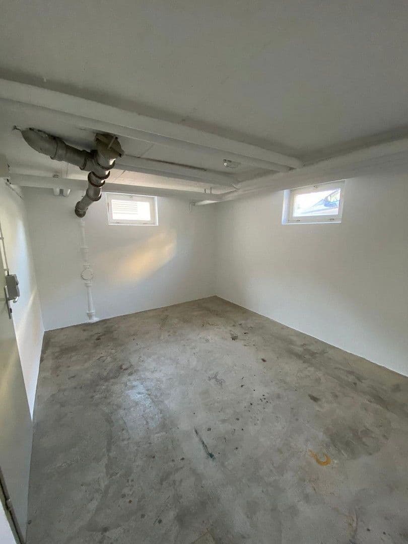 Prenájom bytu 3-izbový 78 m², Denkendorf, Bádensko-Wurttembersko Prenájom bytu 3-izbový 78 m², Denkendorf, Bádensko-Wurttembersko