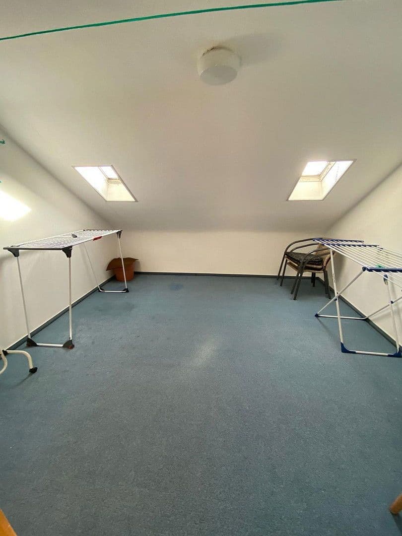 Prenájom bytu 3-izbový 78 m², Denkendorf, Bádensko-Wurttembersko Prenájom bytu 3-izbový 78 m², Denkendorf, Bádensko-Wurttembersko