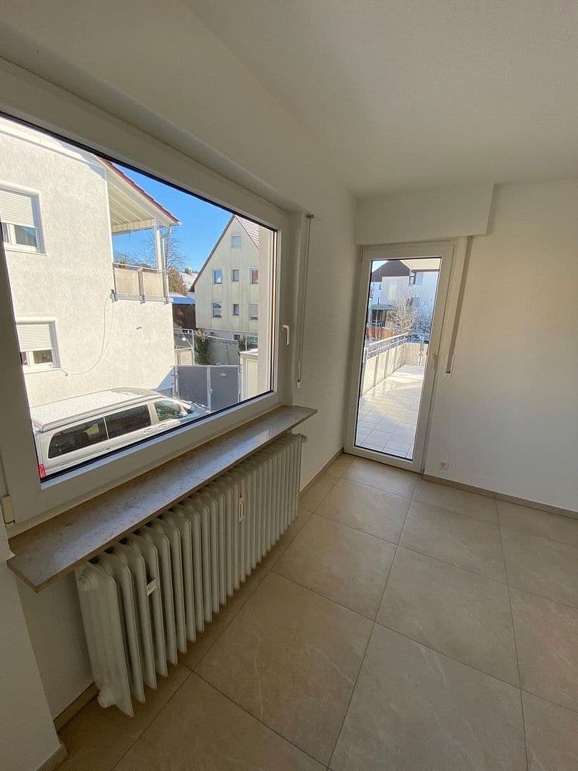 Prenájom bytu 3-izbový 78 m², Denkendorf, Bádensko-Wurttembersko Prenájom bytu 3-izbový 78 m², Denkendorf, Bádensko-Wurttembersko