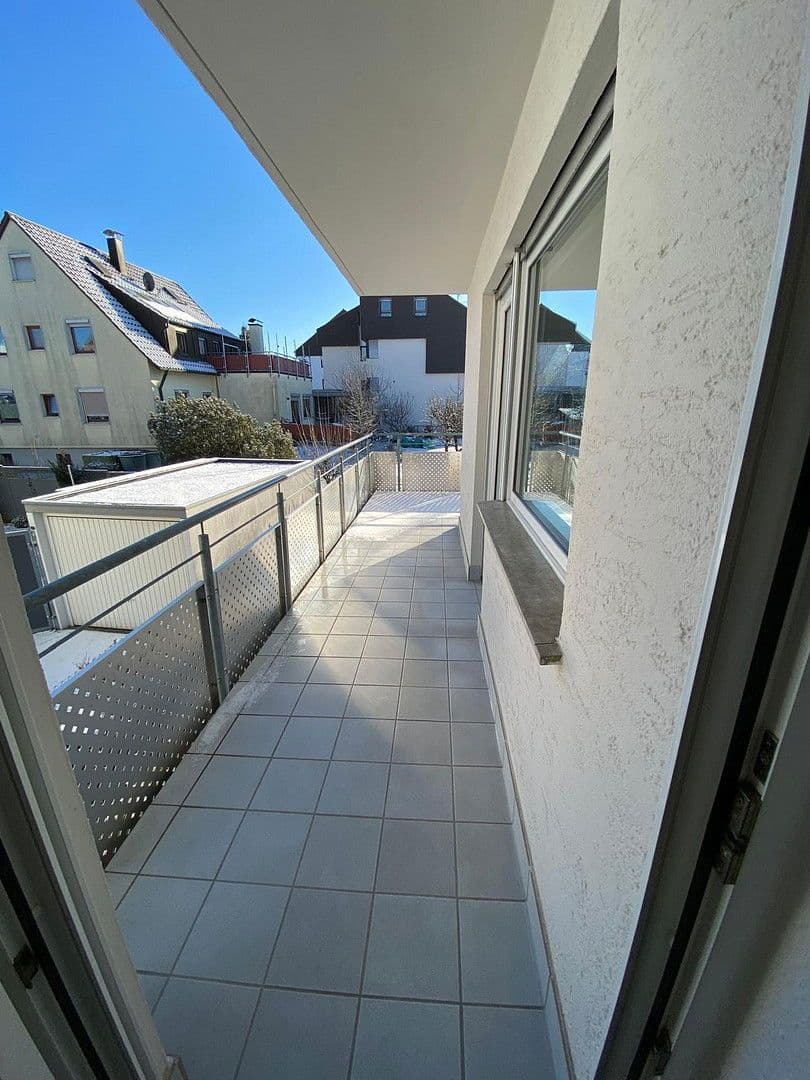 Prenájom bytu 3-izbový 78 m², Denkendorf, Bádensko-Wurttembersko Prenájom bytu 3-izbový 78 m², Denkendorf, Bádensko-Wurttembersko