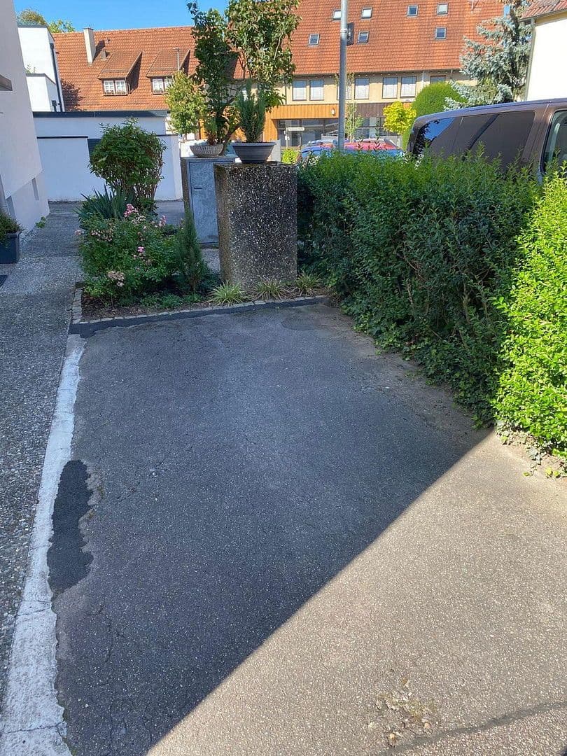 Prenájom bytu 3-izbový 78 m², Denkendorf, Bádensko-Wurttembersko Prenájom bytu 3-izbový 78 m², Denkendorf, Bádensko-Wurttembersko