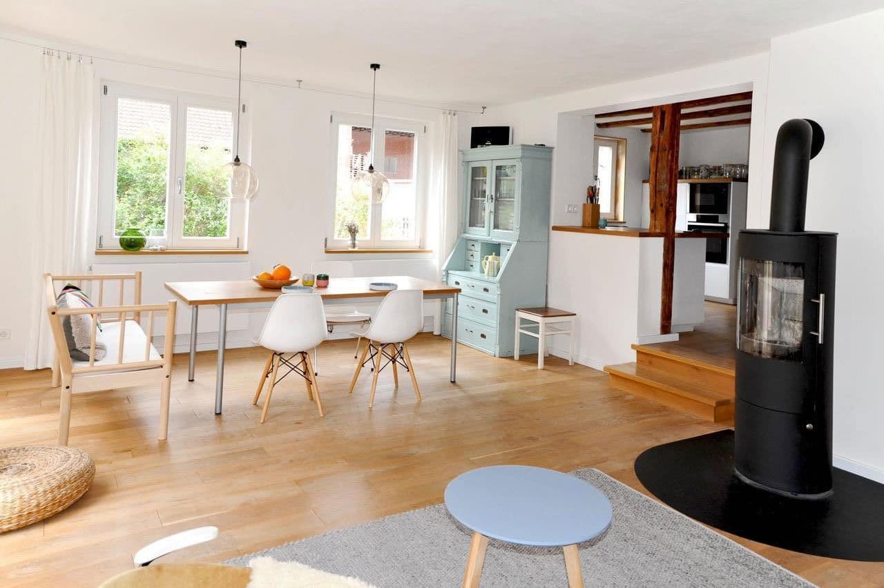 Predaj domu 230 m², pozemek 1.127 m², Lamspringe, Dolné Sasko Predaj domu 230 m², pozemek 1.127 m², Lamspringe, Dolné Sasko