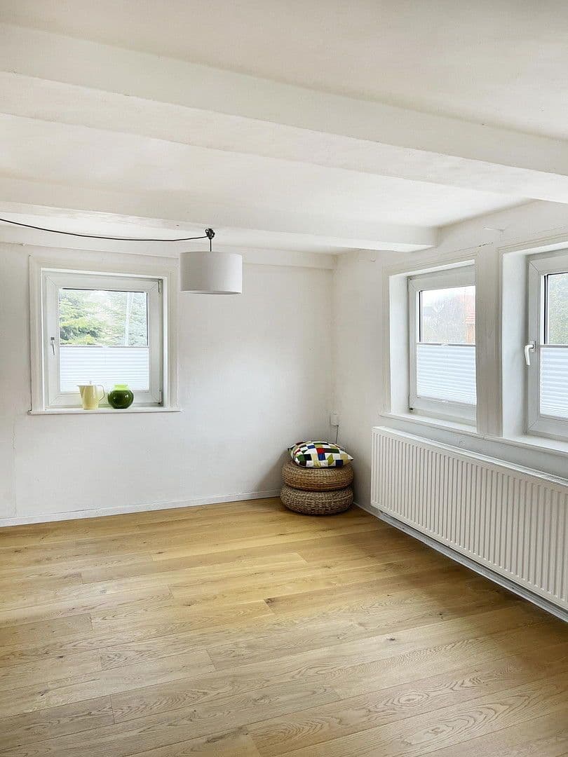 Predaj domu 230 m², pozemek 1.127 m², Lamspringe, Dolné Sasko Predaj domu 230 m², pozemek 1.127 m², Lamspringe, Dolné Sasko