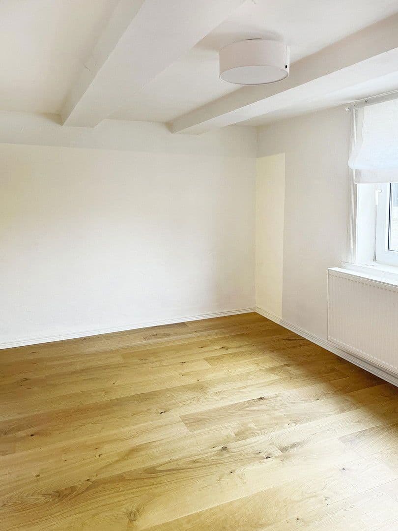 Predaj domu 230 m², pozemek 1.127 m², Lamspringe, Dolné Sasko Predaj domu 230 m², pozemek 1.127 m², Lamspringe, Dolné Sasko