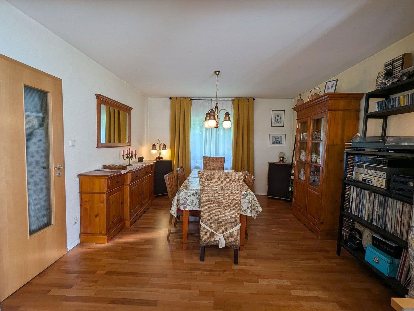 Predaj domu 218 m², pozemek 761 m², Freudenberg, Severné Porýnie - Westfálsko Predaj domu 218 m², pozemek 761 m², Freudenberg, Severné Porýnie - Westfálsko