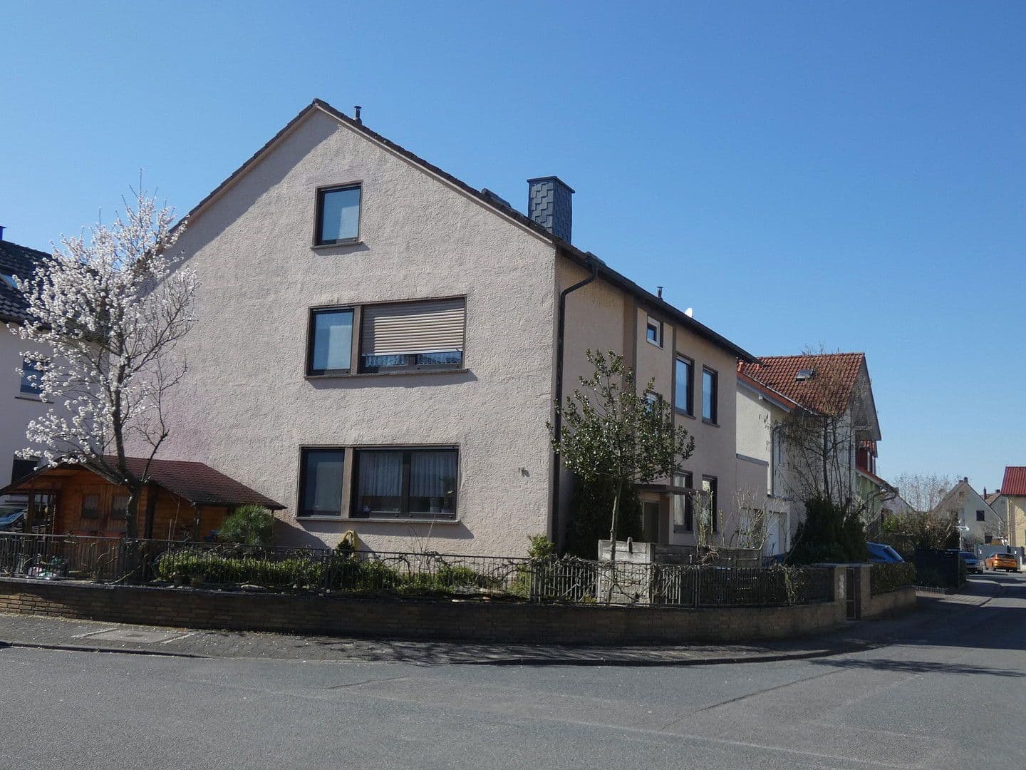 Predaj bytu 4-izbový 102 m², Rüsselsheim am Main, Hesensko Predaj bytu 4-izbový 102 m², Rüsselsheim am Main, Hesensko