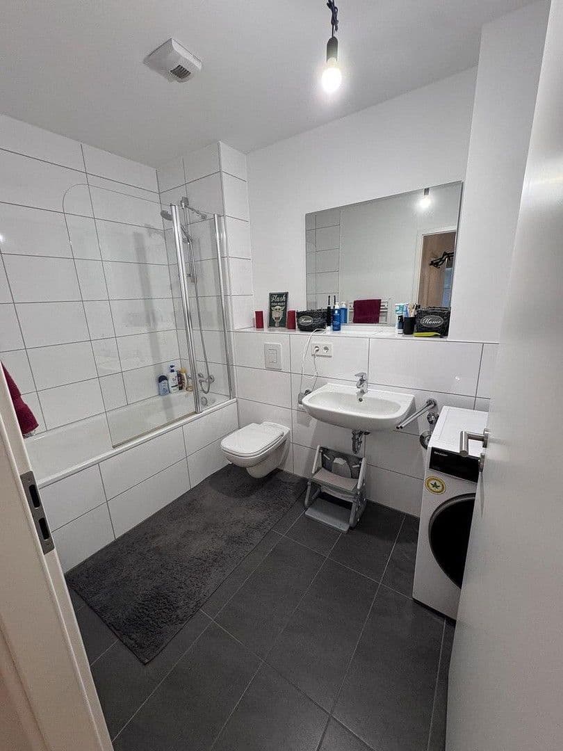 Prenájom bytu 2-izbový 78 m², Wolframstraße 39, Stuttgart, Bádensko-Wurttembersko Prenájom bytu 2-izbový 78 m², Wolframstraße 39, Stuttgart, Bádensko-Wurttembersko