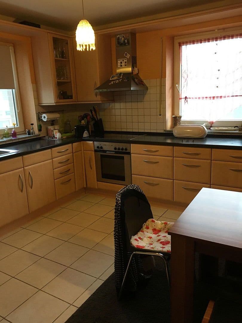 Predaj domu 280 m², pozemek 661 m², Brakel, Severné Porýnie - Westfálsko Predaj domu 280 m², pozemek 661 m², Brakel, Severné Porýnie - Westfálsko