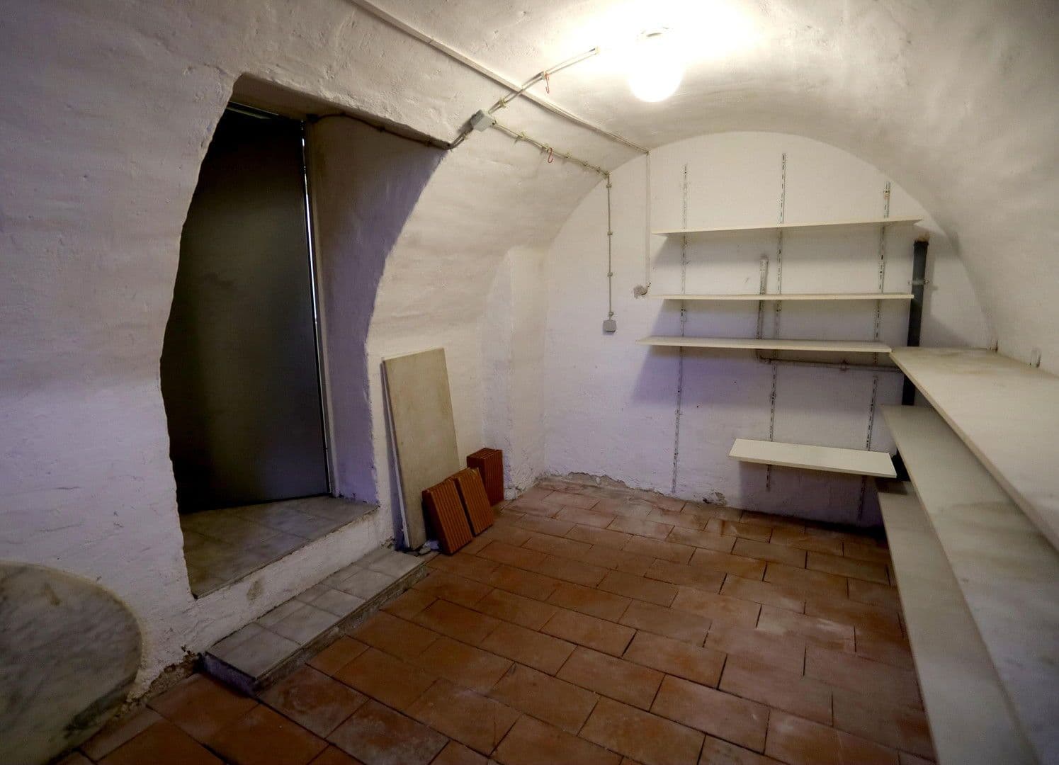 Predaj domu 95 m², pozemek 142 m², Reutlingen, Bádensko-Wurttembersko Predaj domu 95 m², pozemek 142 m², Reutlingen, Bádensko-Wurttembersko