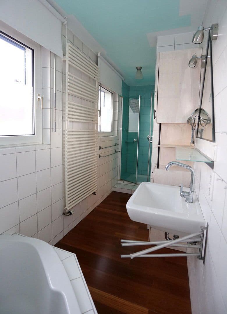 Predaj domu 95 m², pozemek 142 m², Reutlingen, Bádensko-Wurttembersko Predaj domu 95 m², pozemek 142 m², Reutlingen, Bádensko-Wurttembersko