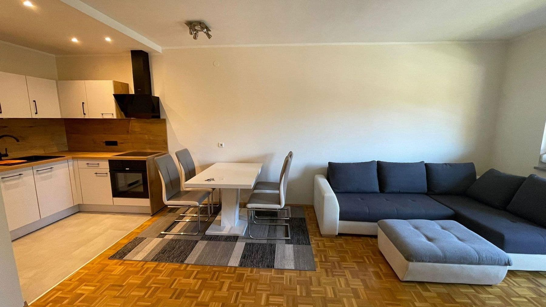 Predaj bytu 2-izbový 45 m², Schachterlweg 52, Klagenfurt am Wörthersee, Korutánsko Predaj bytu 2-izbový 45 m², Schachterlweg 52, Klagenfurt am Wörthersee, Korutánsko