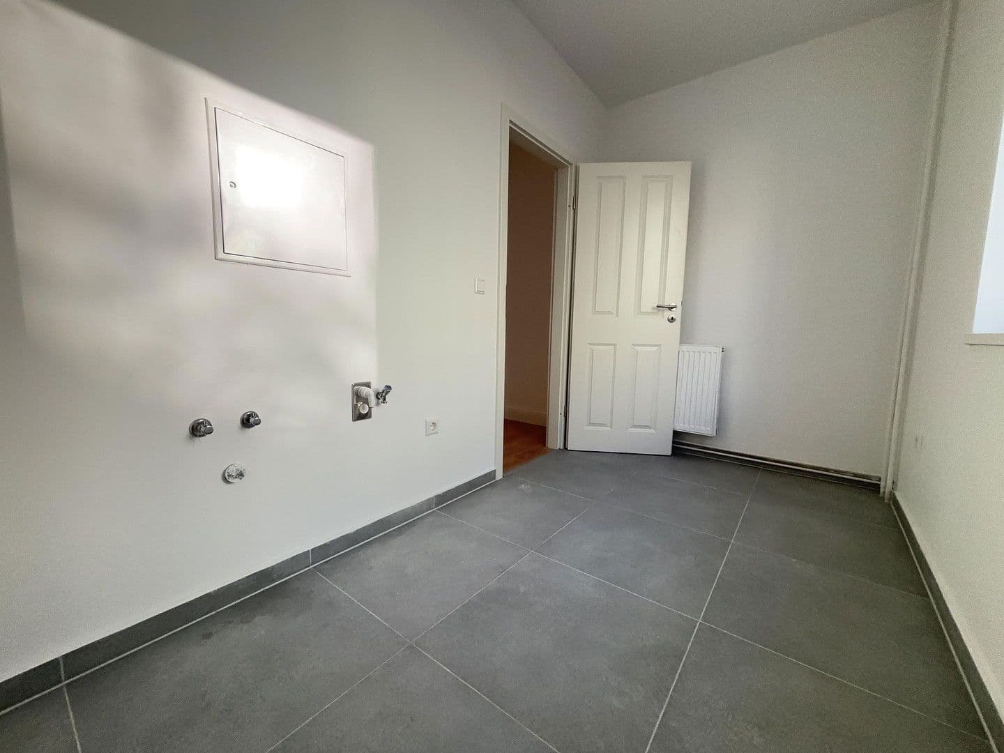 Predaj bytu 3-izbový 59 m², Weydemeyerstraße 17, Berlin, Berlín Predaj bytu 3-izbový 59 m², Weydemeyerstraße 17, Berlin, Berlín