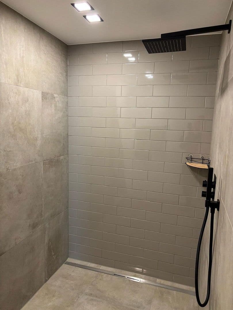 Predaj bytu 3-izbový 105 m², Finkenstraße 48, Ramstein-Miesenbach, Porýnie-Falcko Predaj bytu 3-izbový 105 m², Finkenstraße 48, Ramstein-Miesenbach, Porýnie-Falcko