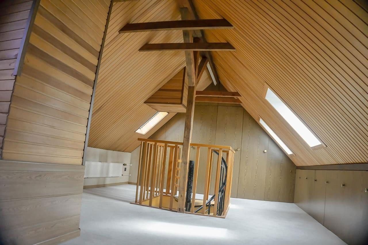 Prenájom bytu 3-izbový 90 m², Meerbusch, Severné Porýnie - Westfálsko Prenájom bytu 3-izbový 90 m², Meerbusch, Severné Porýnie - Westfálsko