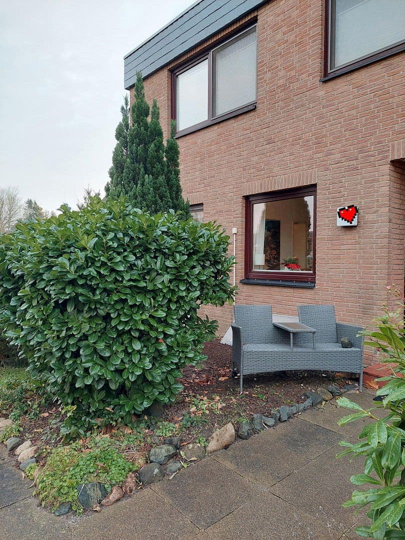 Predaj domu 129 m², pozemek 285 m², Glogauer Str. 10, Lüneburg, Dolné Sasko Predaj domu 129 m², pozemek 285 m², Glogauer Str. 10, Lüneburg, Dolné Sasko