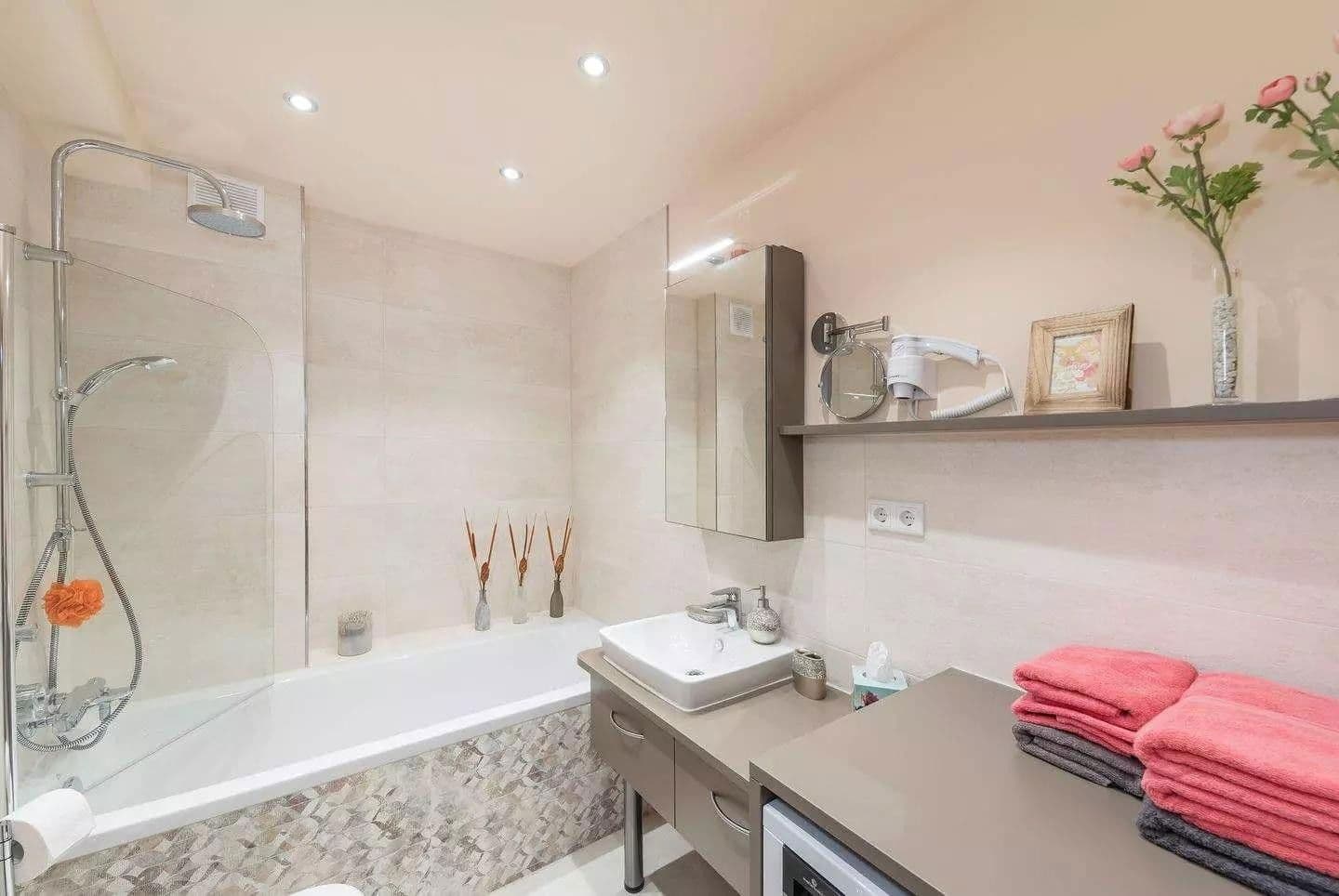 Prenájom bytu 2-izbový 60 m², Kraußstraße, 8, Nürnberg, Bavorsko Prenájom bytu 2-izbový 60 m², Kraußstraße, 8, Nürnberg, Bavorsko