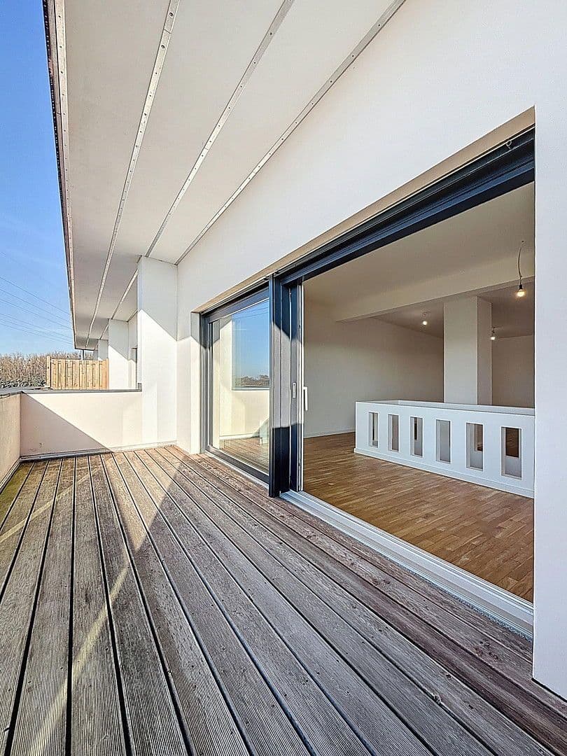 Predaj domu 226 m², pozemek 192 m², Teltow, Brandenbursko Predaj domu 226 m², pozemek 192 m², Teltow, Brandenbursko