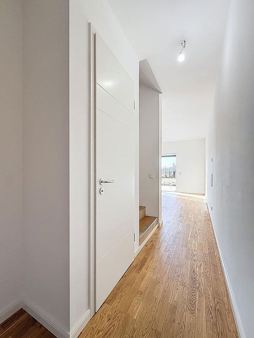 Predaj domu 226 m², pozemek 192 m², Teltow, Brandenbursko Predaj domu 226 m², pozemek 192 m², Teltow, Brandenbursko