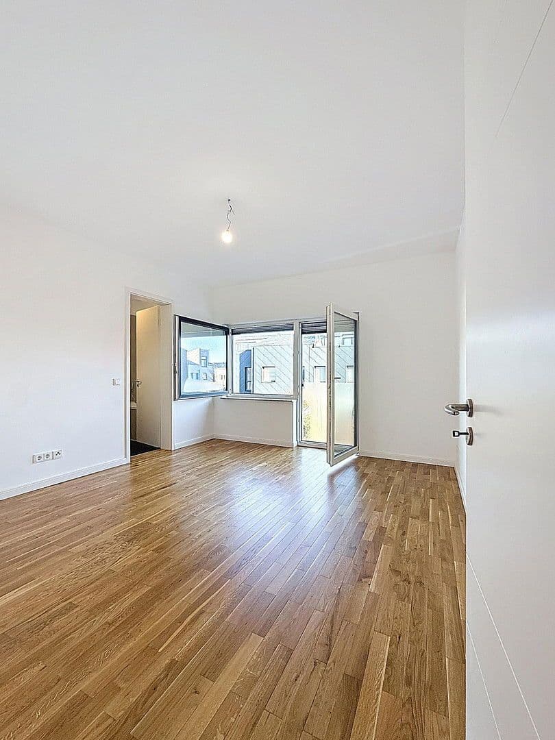 Predaj domu 226 m², pozemek 192 m², Teltow, Brandenbursko Predaj domu 226 m², pozemek 192 m², Teltow, Brandenbursko