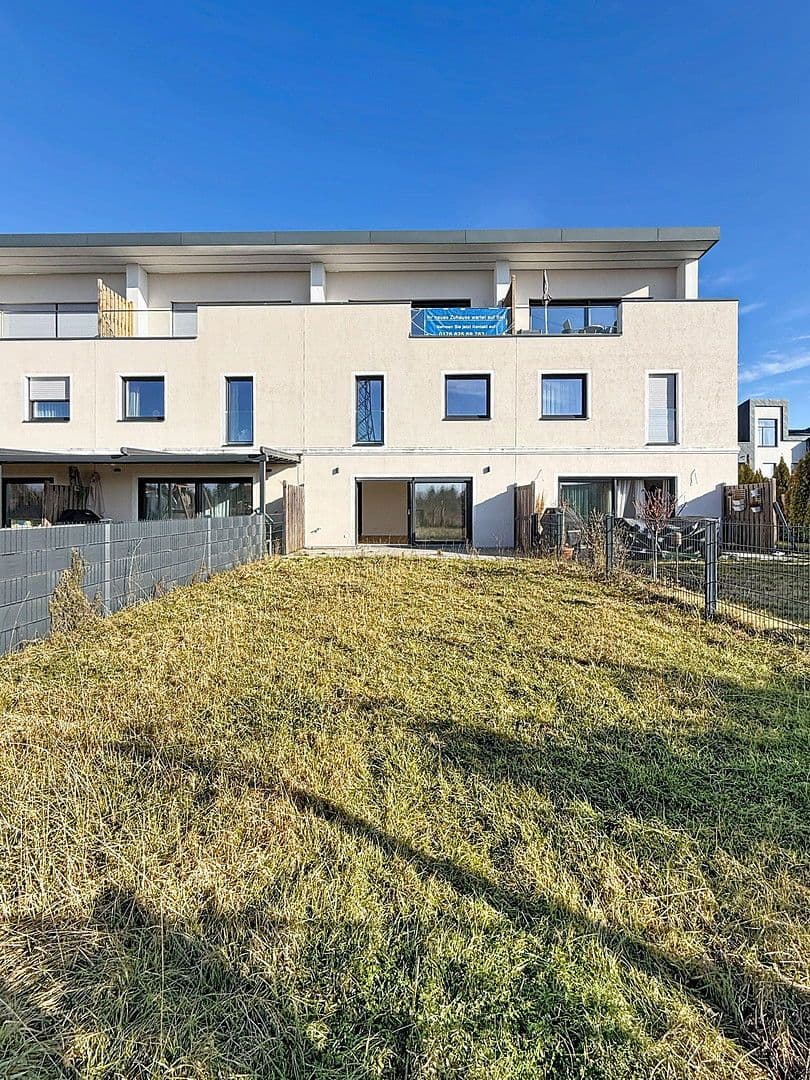 Predaj domu 226 m², pozemek 192 m², Teltow, Brandenbursko Predaj domu 226 m², pozemek 192 m², Teltow, Brandenbursko